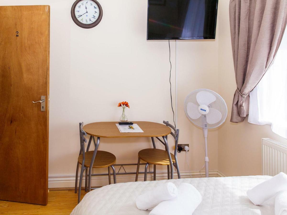 Mandeville Rooms Northolt  외부 사진